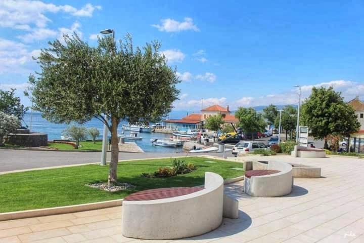 Apartamento Lukica Sveti Juraj Exterior foto