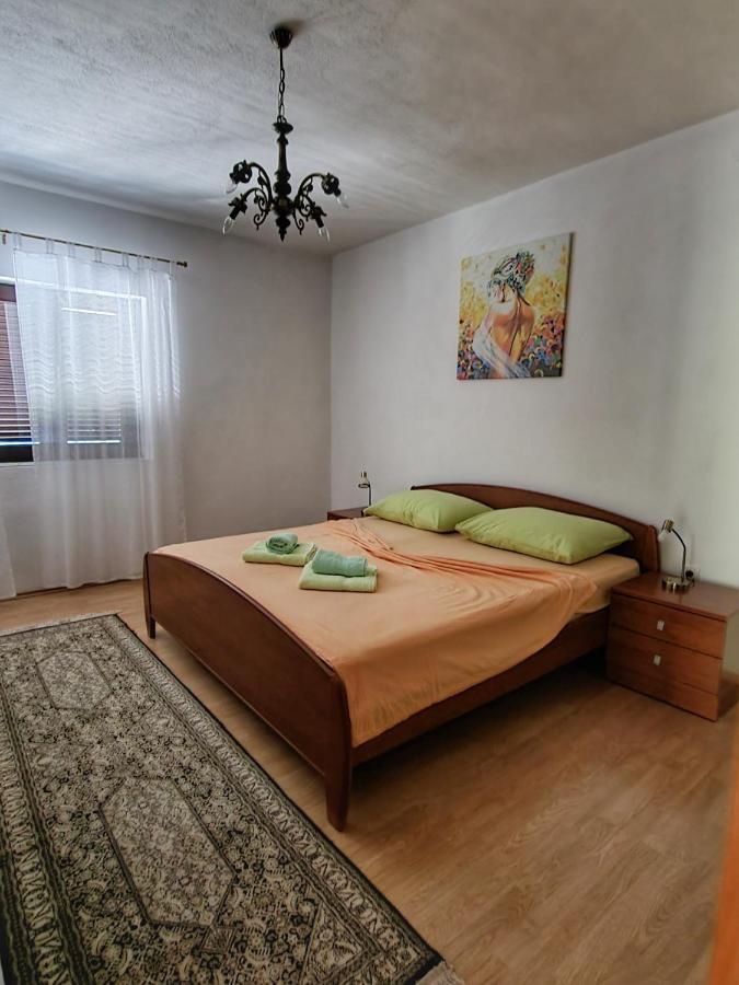 Apartamento Lukica Sveti Juraj Exterior foto
